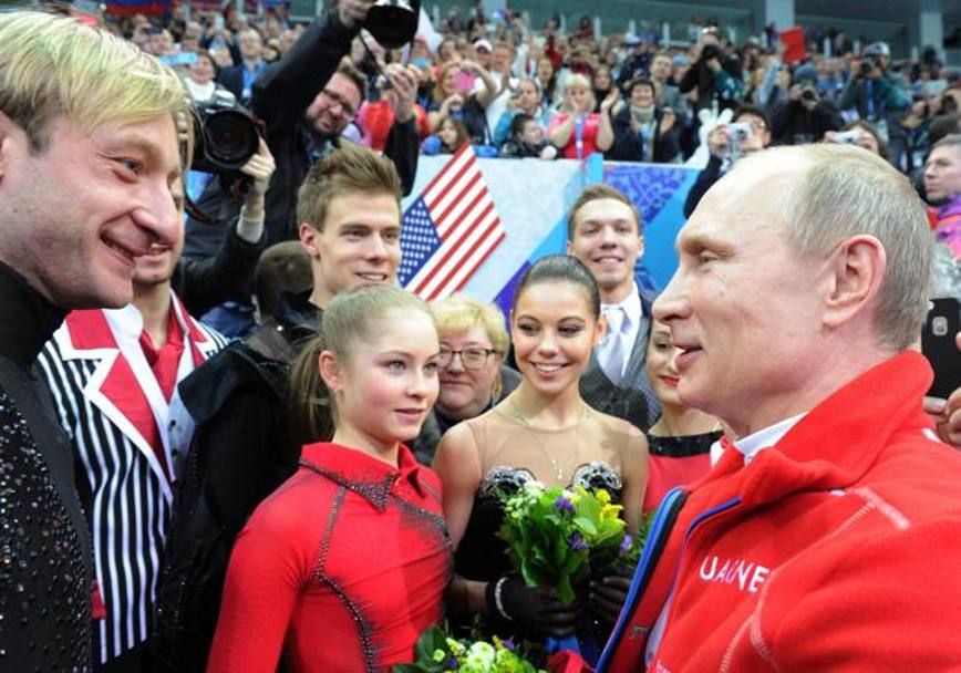 Il presidente russo Putin si complimenta con la coppia (Reuters)